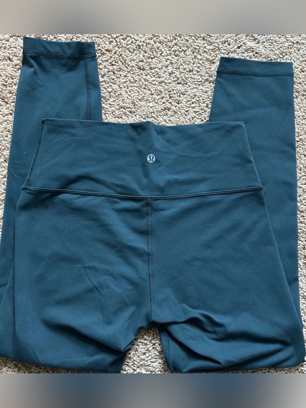 Lululemon Align HR Crop Size 8 Green Jasper GRNJ Yoga Pilates Athleisure